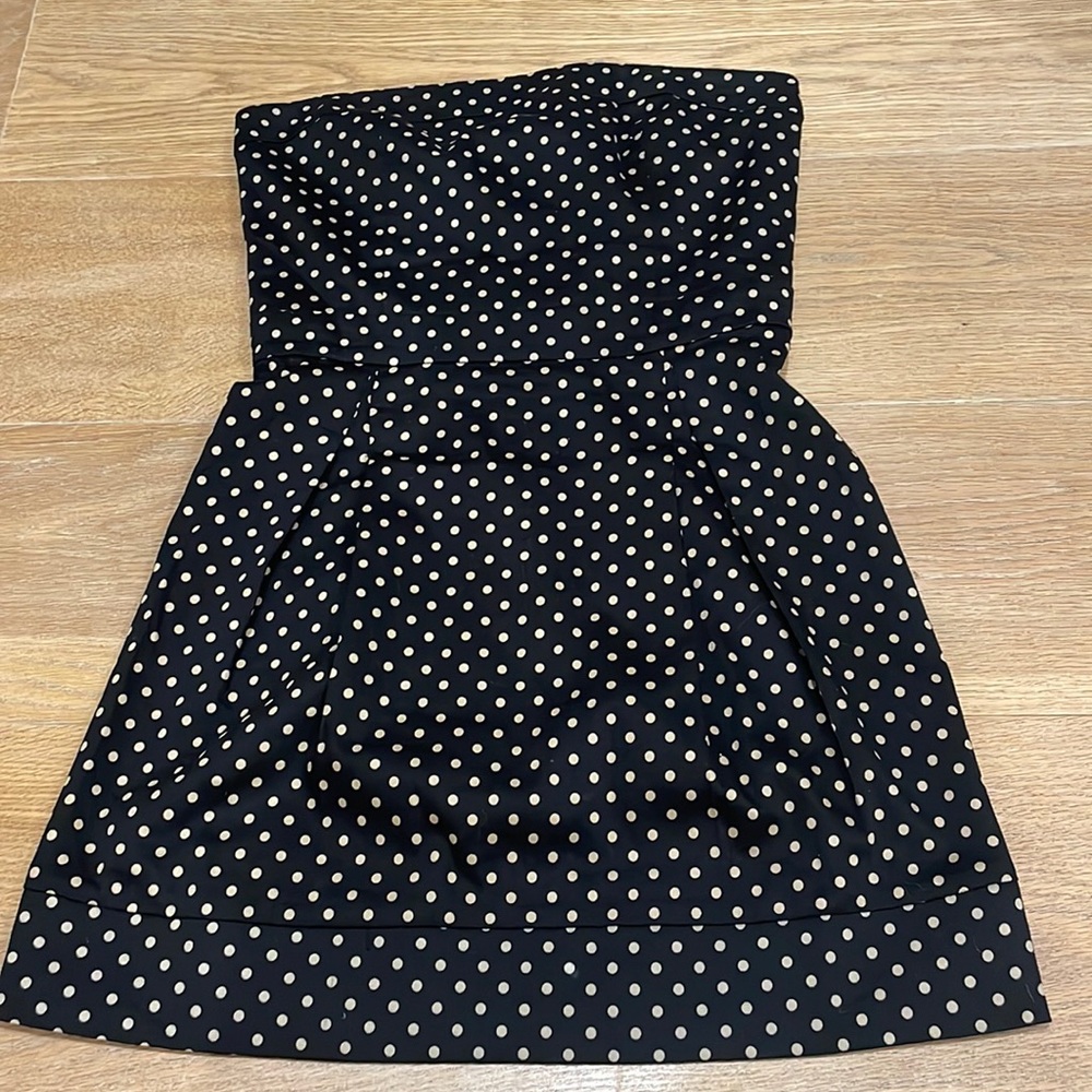 Black strapless dress
